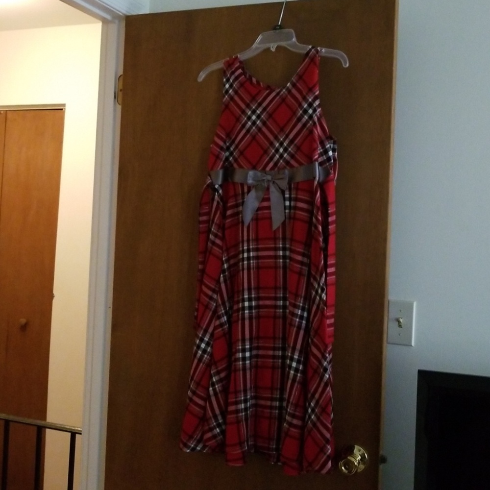 Girls dress